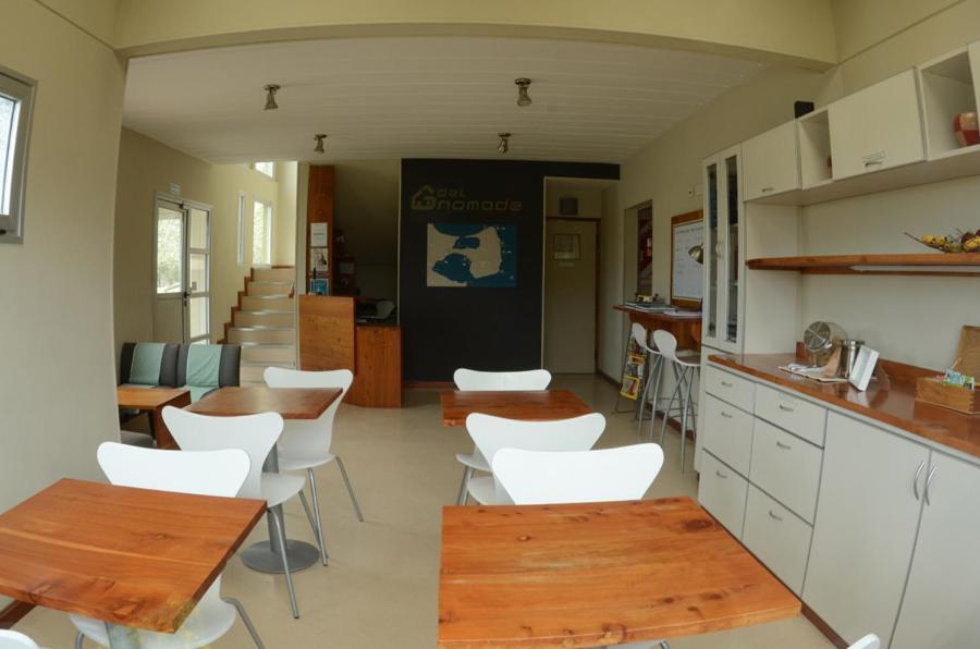 Del Nomade Hosteria Ecologica Puerto Pirámides Esterno foto